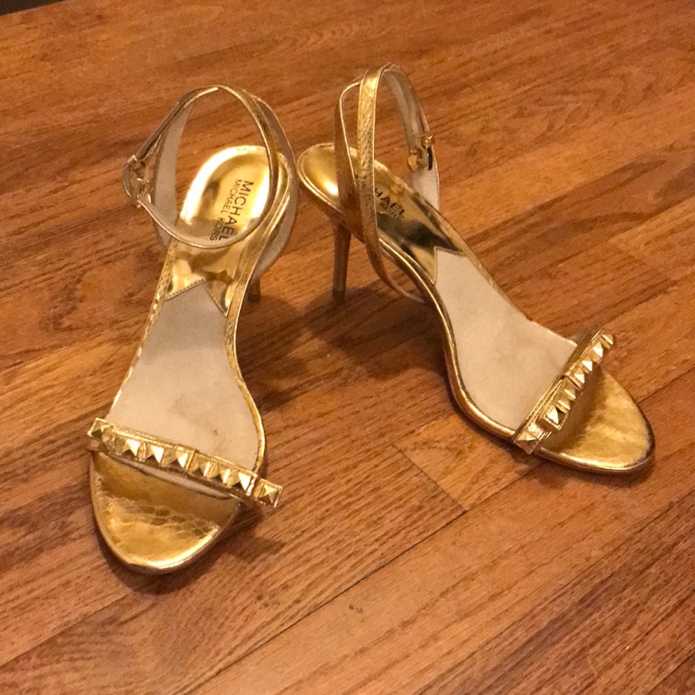 Michael Michael Kors gold strappy heel size 9.5